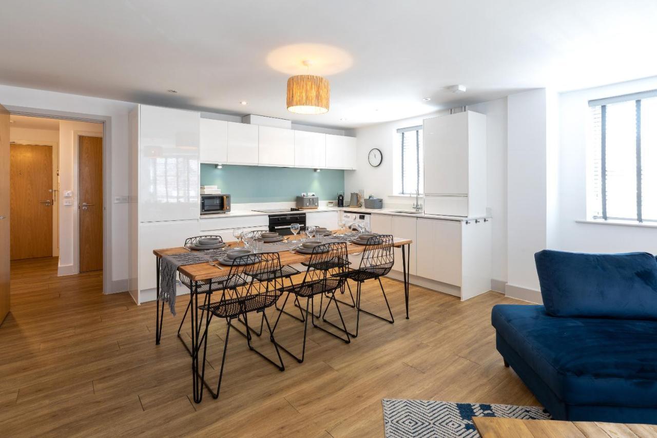X-Large Two Bedroom & Two Bathroom Apartment With Free Evening Parking Σαουθάμπτον Εξωτερικό φωτογραφία