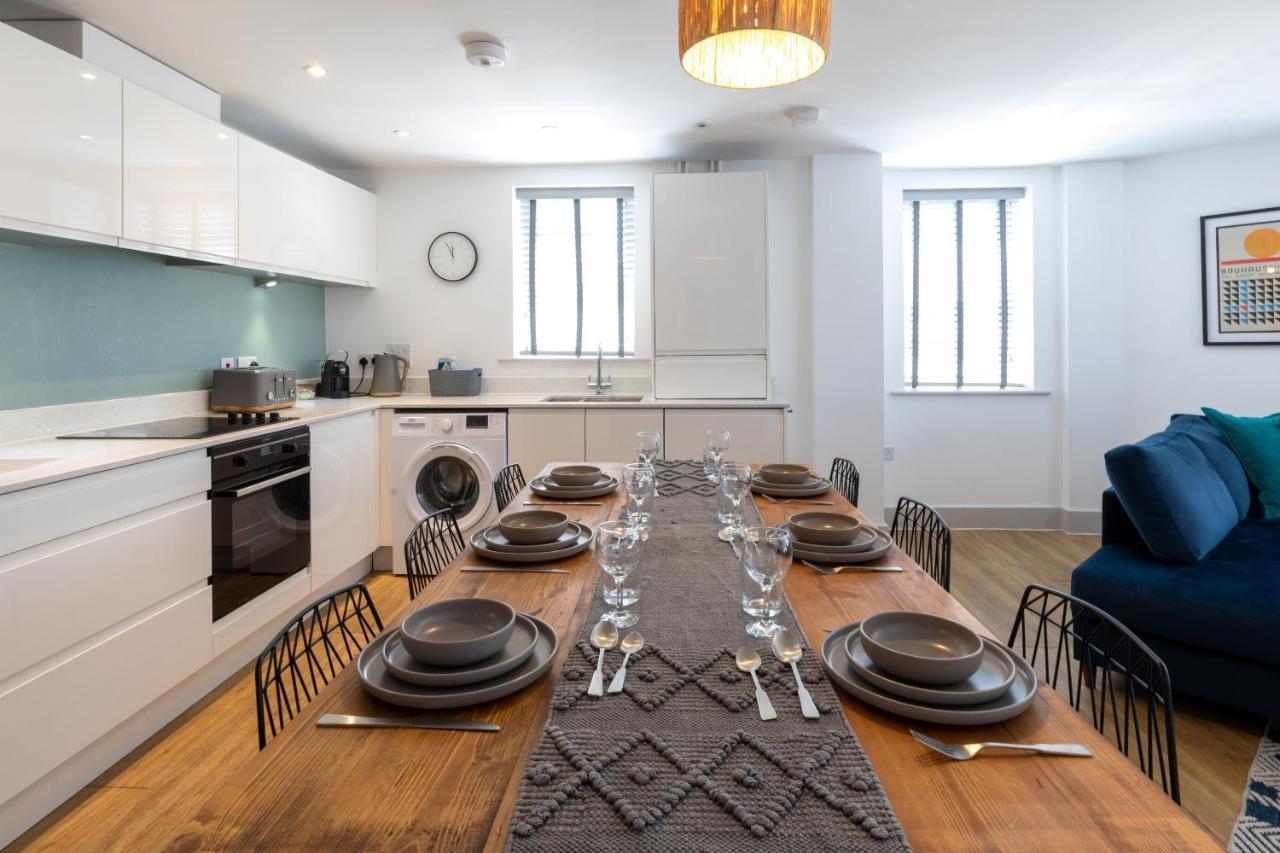 X-Large Two Bedroom & Two Bathroom Apartment With Free Evening Parking Σαουθάμπτον Εξωτερικό φωτογραφία